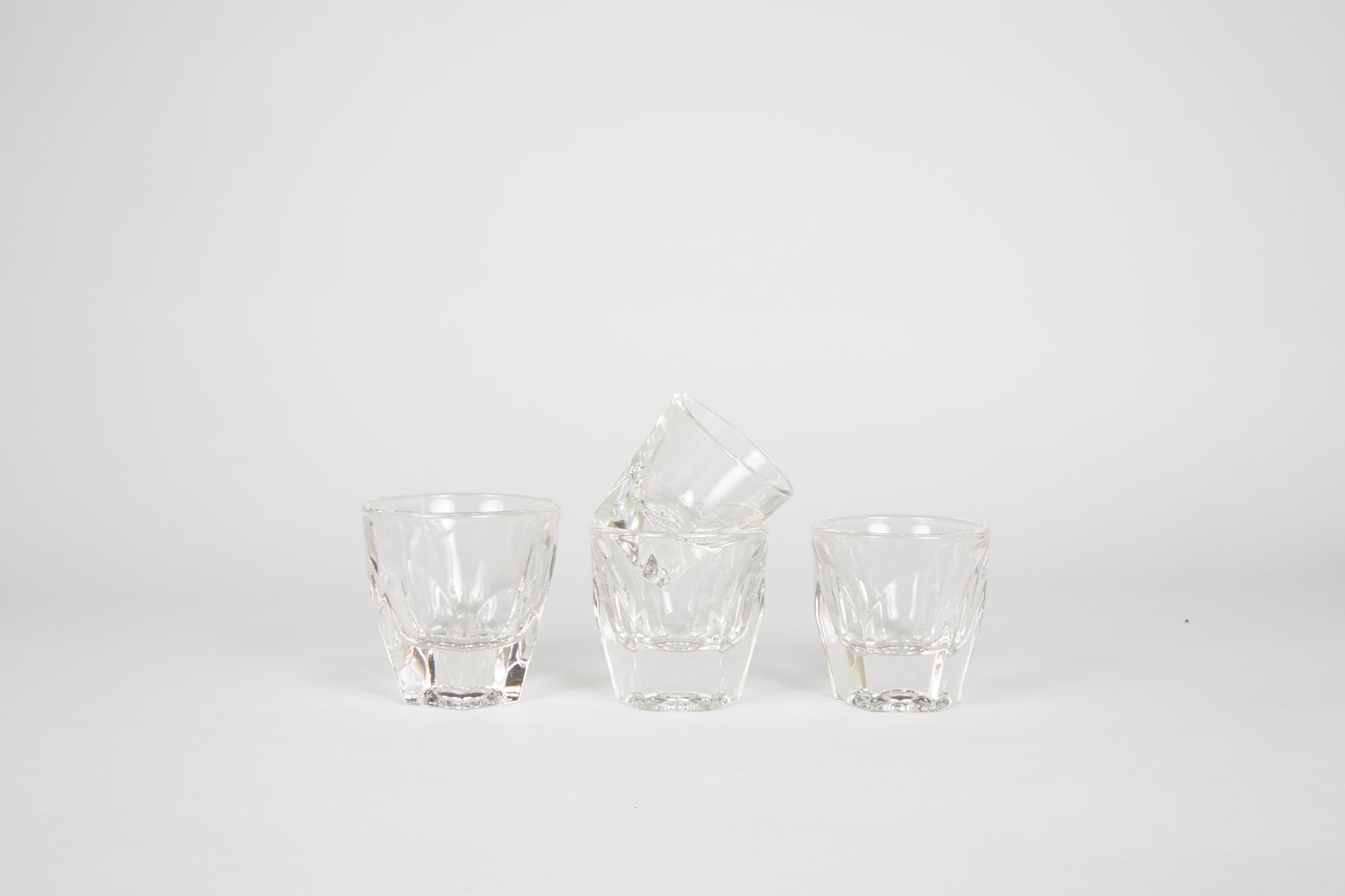 VERO Cappuccino Glass Clear